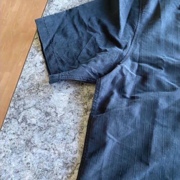 Men’s Quick silver large dress shirt - Picture 4 of 4